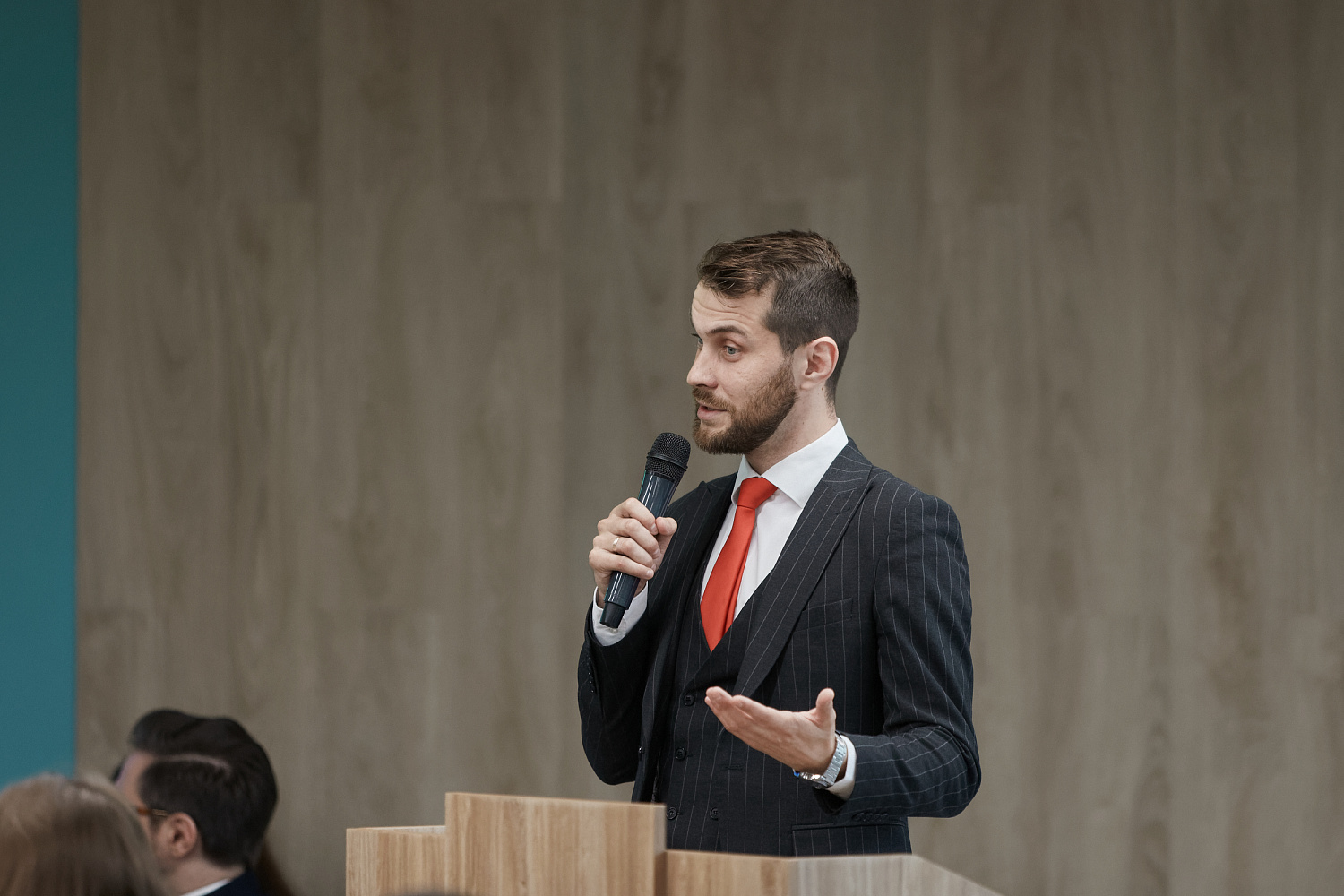 Открытый диалог с молодежью