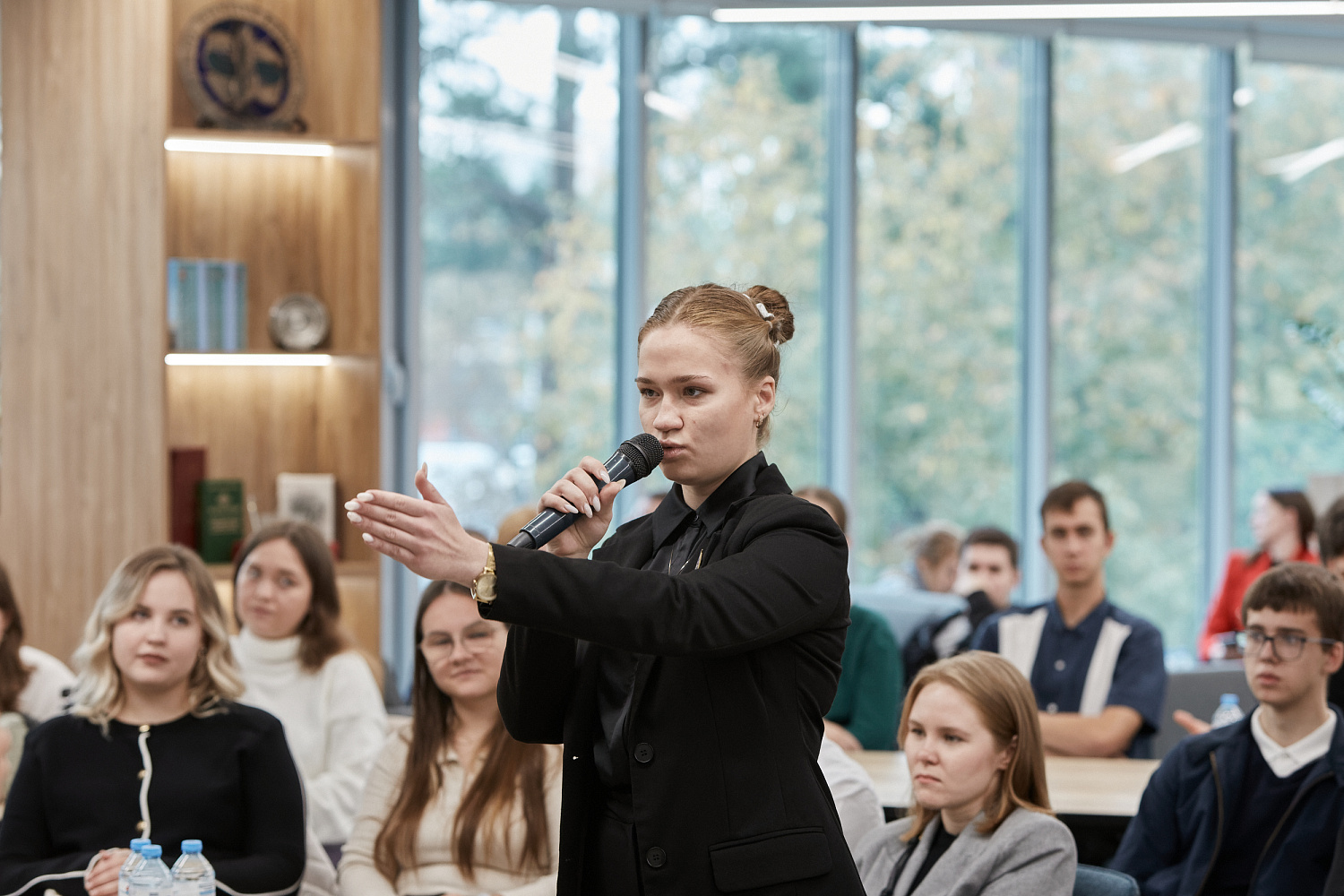 Открытый диалог с молодежью